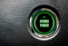 What are the advantages and disadvantages of a hybrid car?