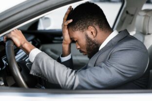Aggressive drivers drive faster and make more mistakes, study finds