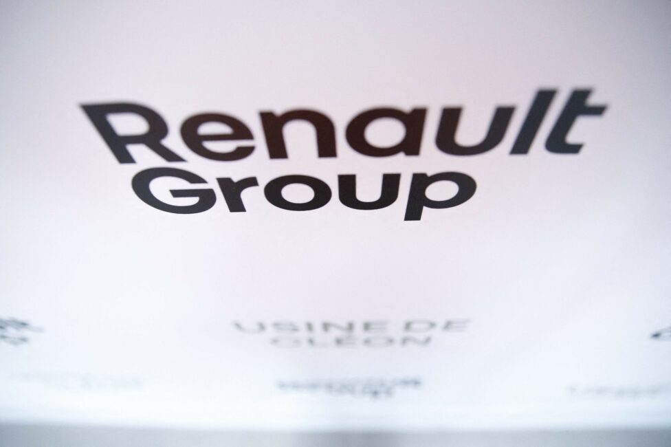 Renault reorganises towards electric future