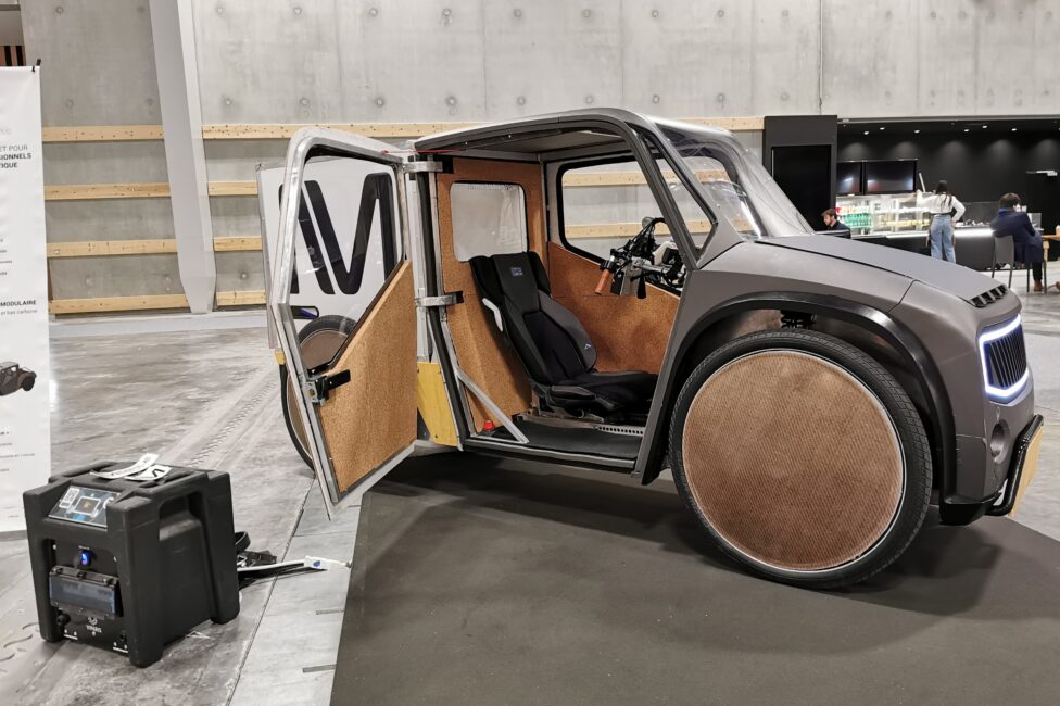This strange-looking car uses pedals for low-carbon mobility